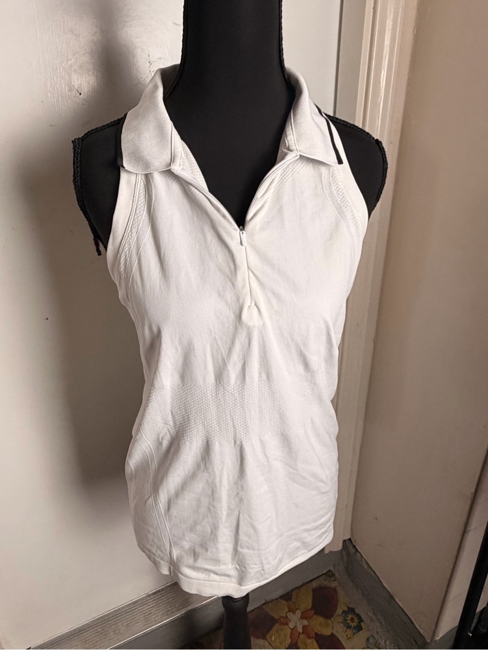 Athleta White Sleeveless Zip Polo Tank